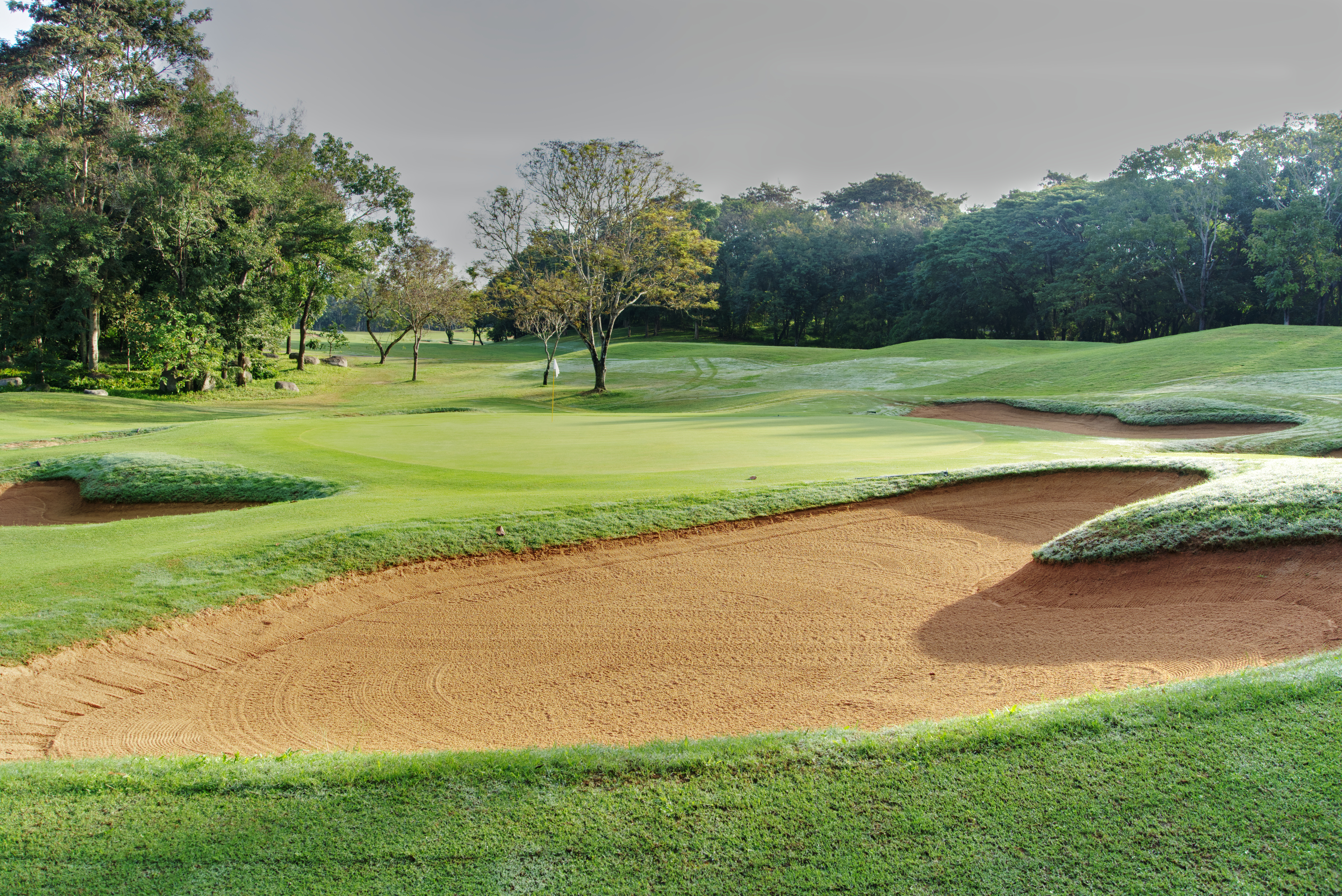 golf course bunker